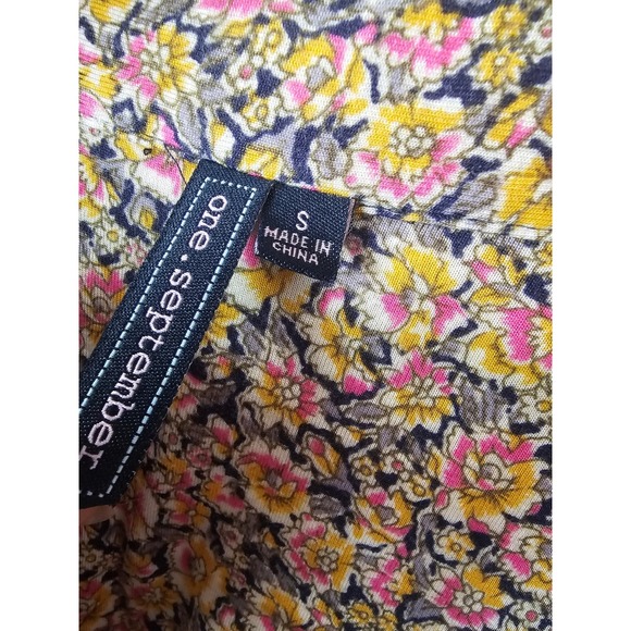 Anthropologie One September Floral Ruffle V Neck Sleeveless Blouse Size Small - Picture 8 of 8